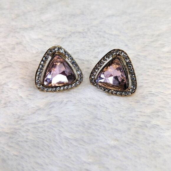 Vintage 90's Pink and Clear Triangle Rhinestone Clip Earrings - Picture 8 of 10